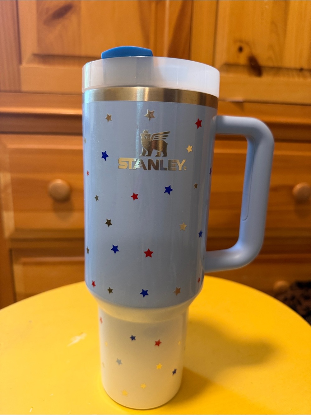 NWOT Stanley 40 oz FlowState Quencher Tumbler - Picture 2 of 4
